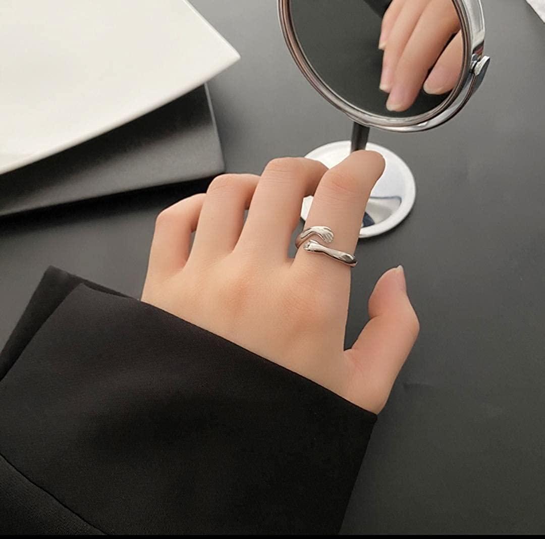 Silver Adjustable Friendship and Loved Ones Cuddle Hug Ring for Girls and Women