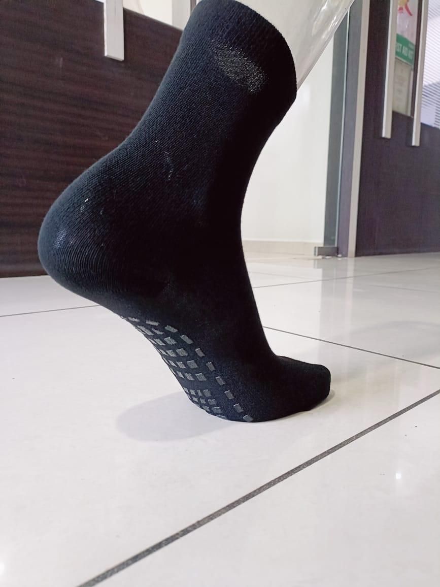 Self-Heating Socks for Winter - Warm Massage Socks