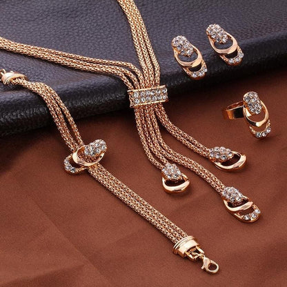 Glistening Diamond Jewellery Set
